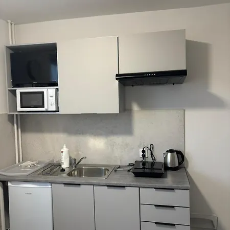 W Centrum Glogowa Apartman